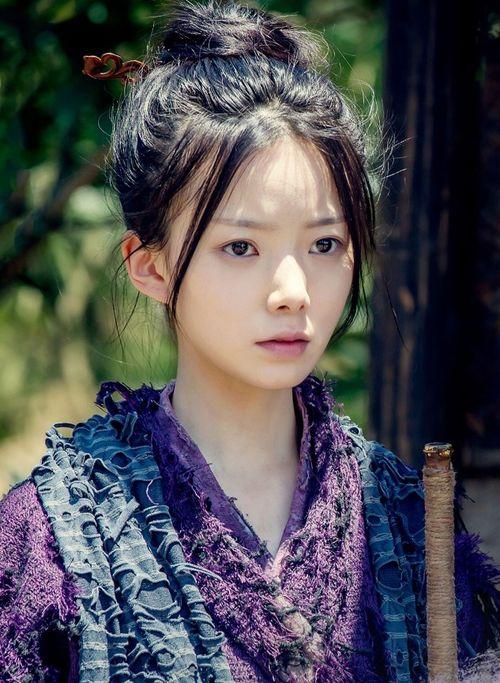 刘维爆料陈卓璇进组视频,揭秘明星幕后故事  第2张